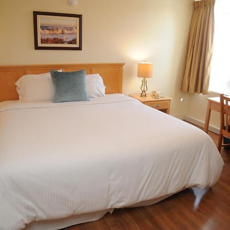 Smugglers Cove Inn Lunenburg Luaran gambar