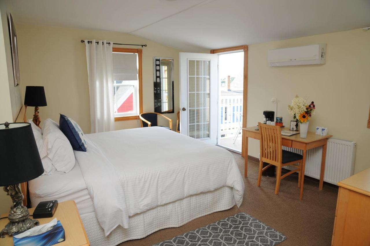 Smugglers Cove Inn Lunenburg Luaran gambar
