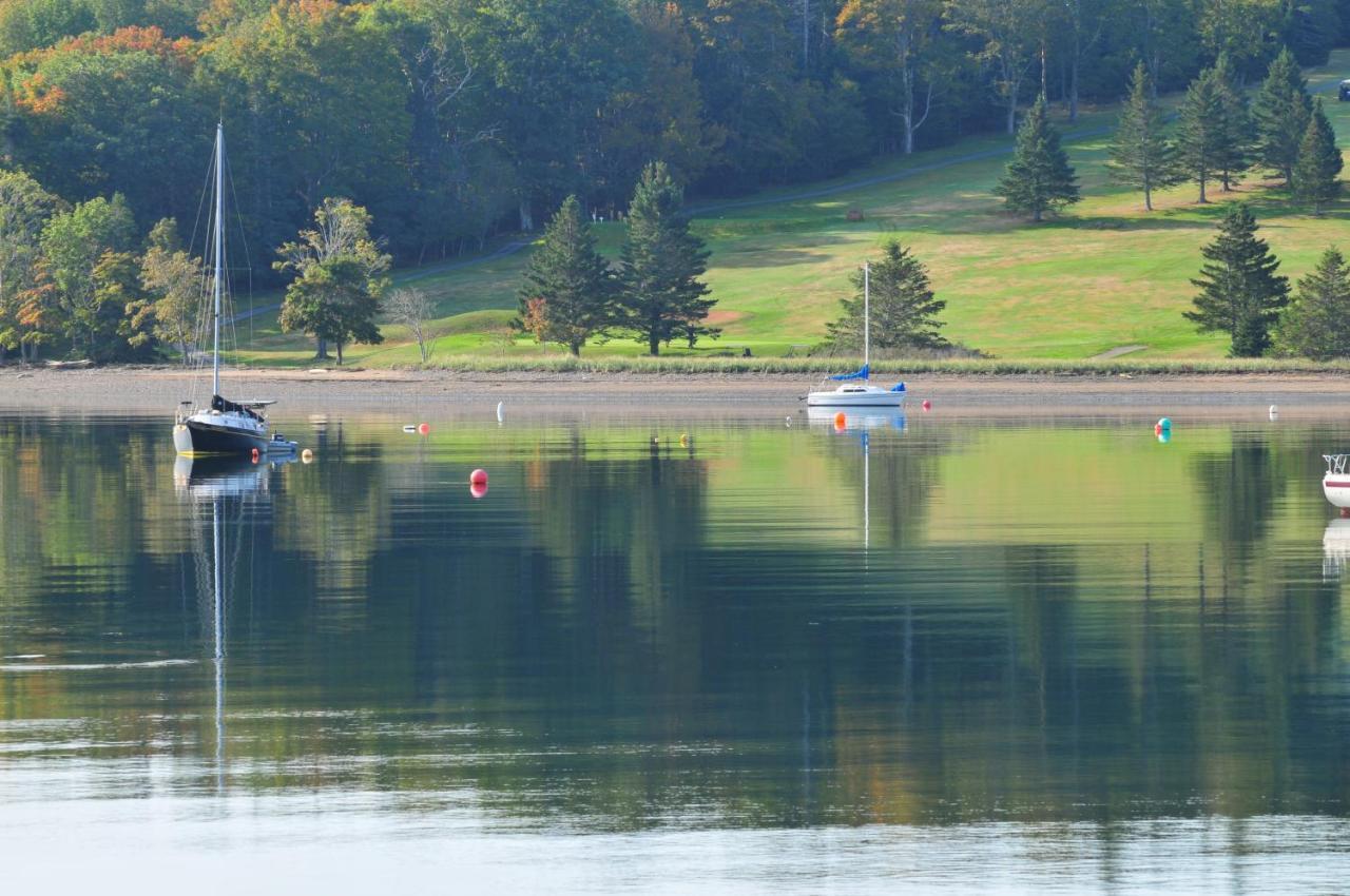 Smugglers Cove Inn Lunenburg Luaran gambar