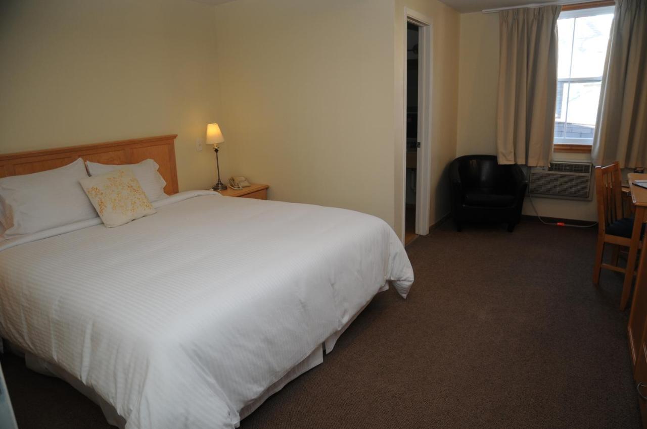 Smugglers Cove Inn Lunenburg Luaran gambar