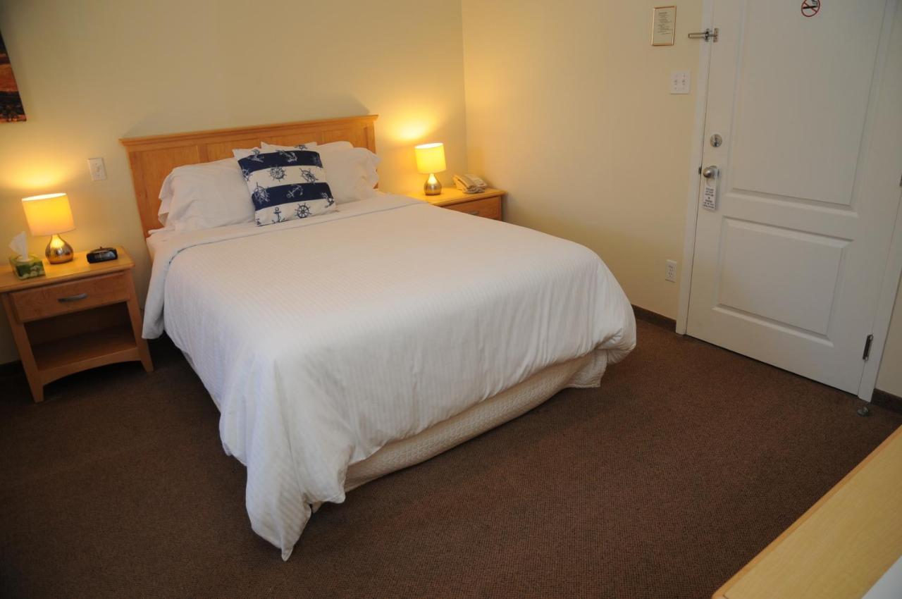 Smugglers Cove Inn Lunenburg Luaran gambar