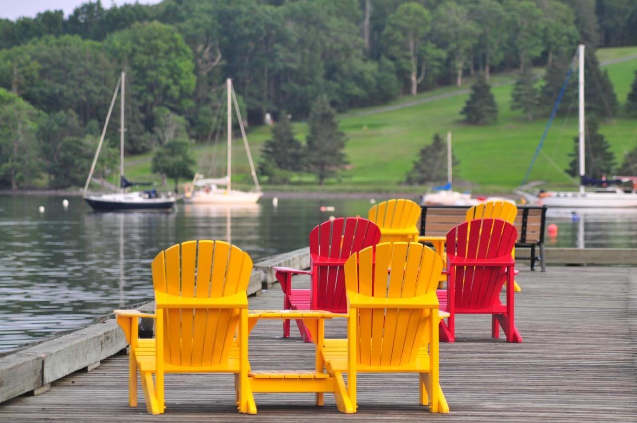Smugglers Cove Inn Lunenburg Luaran gambar