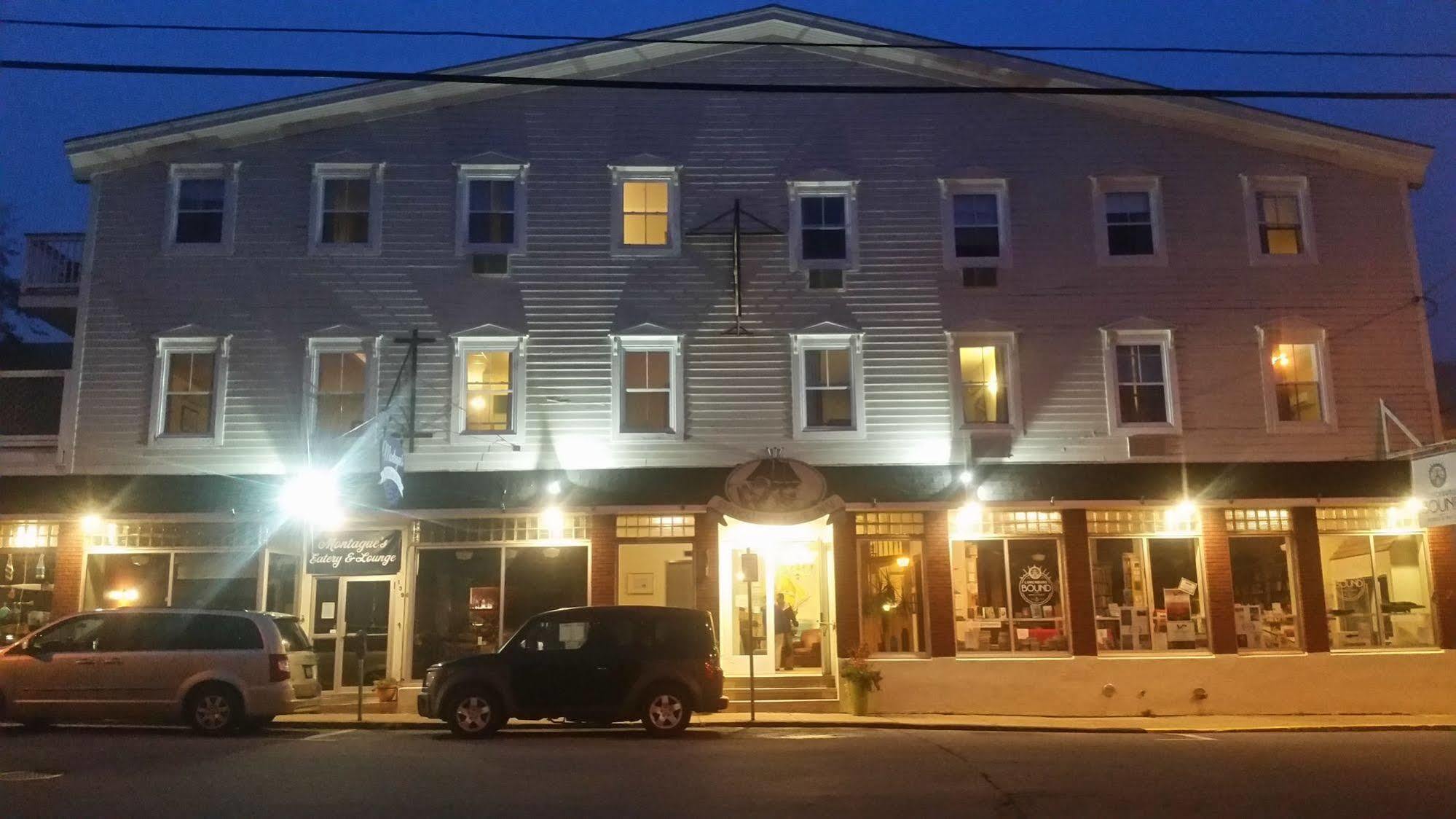 Smugglers Cove Inn Lunenburg Luaran gambar