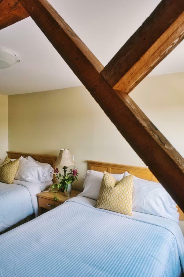 Smugglers Cove Inn Lunenburg Luaran gambar